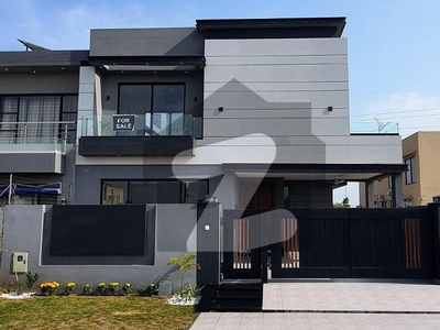 Elegant 7 Marla Home in Prime Location - Modern Design and Finishes DHA Phase 6