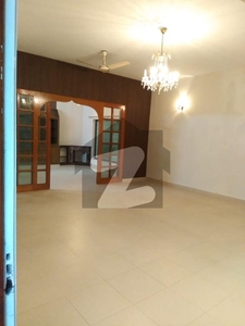 F-10 V-Spacious Beautiful Five Bed House For Rent F-10