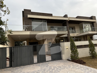 F-6 Brand New Luxury House For Rent F-6