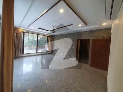 F-7 Sector Luxury Almost Brand New Triple Storey House With 4 Kanal Extra Beautiful Lawn F-7