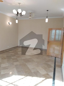 G-10 Beautiful Three Bed Portion For Rent G-10