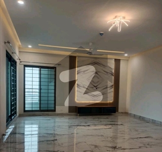 Get Your Hands On Flat In Lahore Best Area Askari 11 Sector D