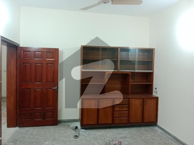 12 Marla Huose House For Sale At Prime Location In Saddar Officer Colony Saddar