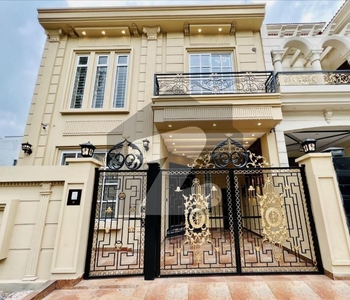 House Of 5 Marla Is Available In Contemporary Neighborhood Of Citi Housing Society Citi Housing Society