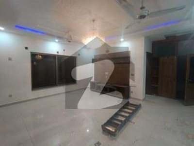 I_8/3 Upper Portion Is Available For Rent Near Kachnar Park I-8