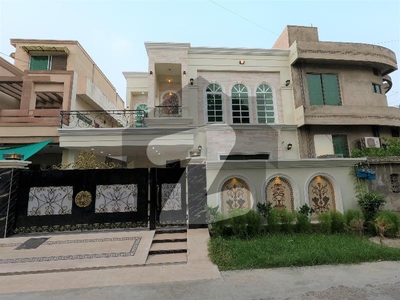 In Punjab Coop Housing - Block A 10 Marla House For Sale Punjab Coop Housing Block A