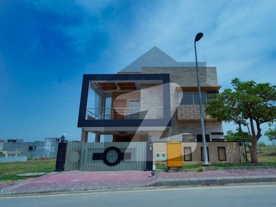 Investor Rate Brand New House Available For Sale Bahria Town Phase 7