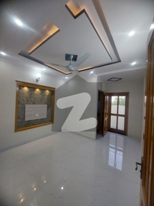 Luxury Upper Portion For Rent In Ideal Location Near Market Double Road Kashmir Highway G-14/4
