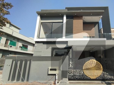 Ultra Modern Fountain House 10 Marla For Sale In Bahria Town Phase 6 Bahria Town Phase 6
