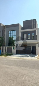 MODREN DESIGN 8 MARLA BRAND NEW HOUSE FOR SALE IN REASONABLE PRICE Low Cost Block D