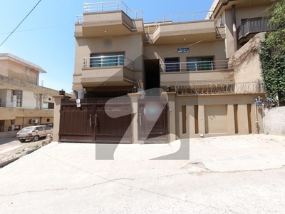 On Excellent Location House For Sale In Rs. 24800000 Gulshan Abad Sector 1