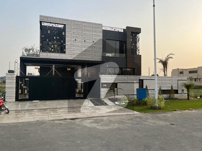 One Kanal Luxury Ultra-Modern Design House For Sale In DHA DHA Phase 7 Block W