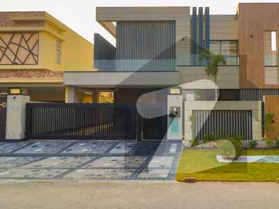 One Kanal Villa For Sale At Hot Location DHA Phase 6