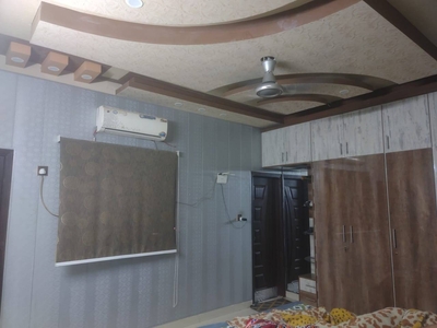 Portion for Sale In Hyderabad Colony, Karachi
