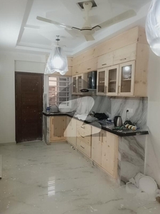 Prime Location 1800 Square Feet Flat In Clifton - Block 8 Best Option Clifton Block 8