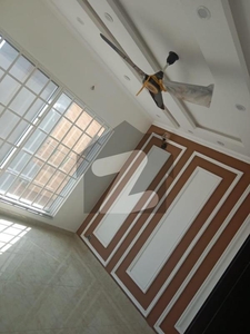 Prime Location 5 Marla House In Only Rs. 17000000 Khayaban-e-Amin Block L