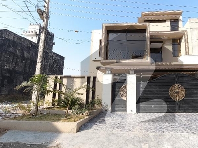 Prime Location 8 Marla House For sale In Rawalpindi Snober City