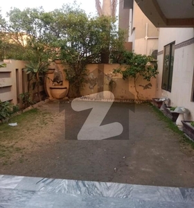 Prominently-Located 1 Kanal House Available In Wapda Town Phase 1 - Block F1 Wapda Town Phase 1 Block F1