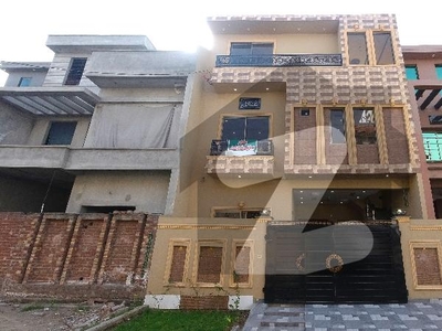 Prominently-Located House Available In Bismillah Housing Scheme - Block B For Sale Bismillah Housing Scheme Block B