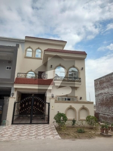 Prominently-Located House Available In Royal Orchard - Block G For sale Royal Orchard Block G