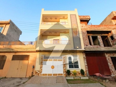 Sabzazar Scheme - Block Q House For sale Sized 5 Marla Sabzazar Scheme Block Q