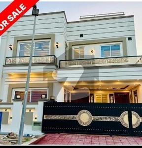 This Is 10 Marla Brand New Hous For Sale Proper Double Unit 5 Bed 6 Washroom 2 Kichen Overseas 6 A+Constriction Bahria Greens Overseas Enclave