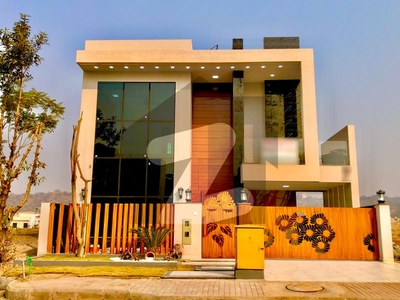 Top Level Self-Made Designer Villa At View Point Bahria Greens Overseas Enclave