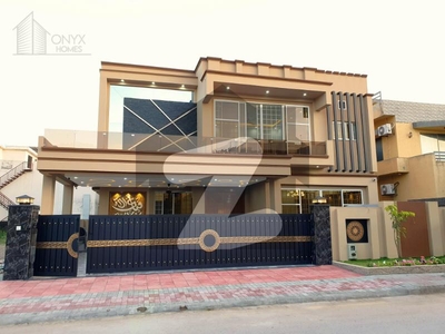 Top Quality 1 Kanal Designer House Close To Park Near To Civic Center Bahria Town Phase 4 Bahria Town Phase 4