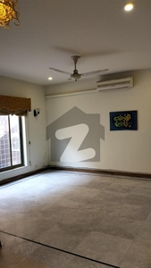 Unfurnished Lower Portion For Rent In F-8 Islamabad F-8