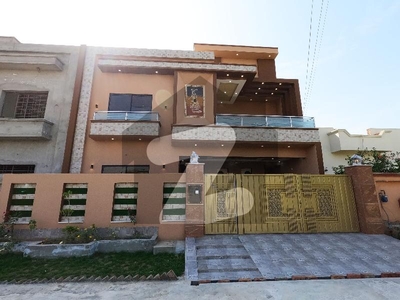 Unoccupied Facing Park House Of 10 Marla Is Available For Sale In Nasheman-E-Iqbal Nasheman Iqbal Phase 2 Block D