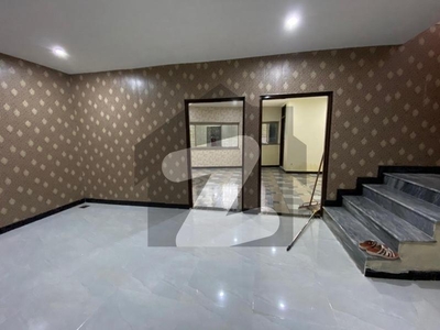 Spacious 10 Marla Upper Portion Available For Rent In Pakistan Town Pakistan Town