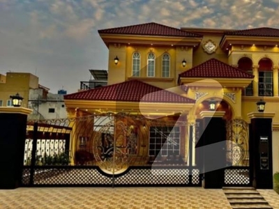 Valencia Town Lahore Kanal House For Sale 5 Beds Valencia Housing Society