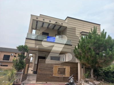 10 Marla House Available For Rent In Bahria Town Phase 8 Rawalpindi Sector E Bahria Town Phase 8 Sector E-1