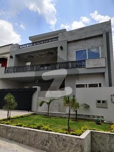 14 Marla (40*80) Brand New Modern Designed House Available For Sale in G-13 Islamabad G-13