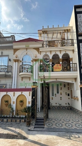 8.5 Marla Luxury House For Sale In Al-rehman Garden Phase 2 Lahore