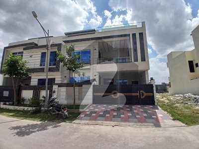 Brand New 7 Marla House for Sale in Faisal Town, A Block. Faisal Town F-18