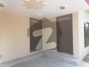 10 Marla House single unit For Rent Bahria Town Phase 3