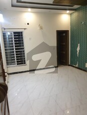 4 Marla New Lower Portion Available For Rent Samanabad