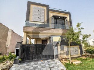5 MARLA BRAND NEW MODERN DESIGN BUNGLOW AVAILABLE FOR RENT IN DHA 9 TOWN DHA 9 Town