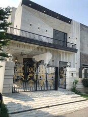 5 Marla House Available For Rent In DHA Phase 9 town Lahore DHA 9 Town Block D