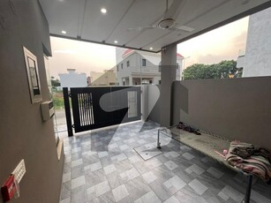 5 MARLA HOUSE BRAND NEW BEAUTIFUL LOCATION AVAILABLE FOR RENT DHA 9 Town Block C