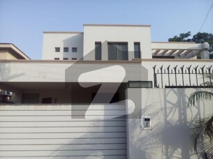 DHA Phase 1 Kanal Upper Portion Separate Gate For Rent DHA Phase 1