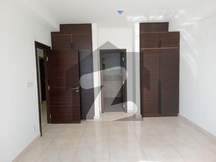 Prime Location 2250 Square Feet Flat In Stunning Emaar Pearl Towers Is Available For sale Emaar Pearl Towers