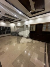TEN MARLA DOUBLE STORY HOUSE AVAILABLE FOR RENT IN WAPA TOWN Wapda Town