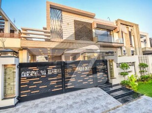 One kanal Brand New House Availaable For Sale DHA Phase 3 Block XX