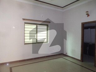 Prime Location 14 Marla Lower Portion For rent In I-8/2 Islamabad In Only Rs. 150000 I-8/2