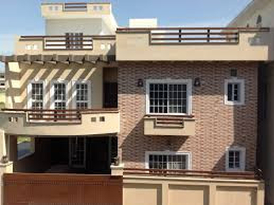 10 Marla House For Sale In Allama Iqbal Town