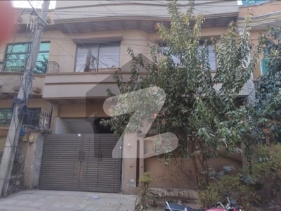 1 5 storey house available on rent Airport Housing Society Sector 4