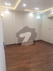 1 BAD NON FURNISHED FLAT FOR RENT IN BAHRIA TOWN LAHORE Bahria Town Sector C