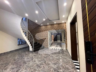 1 KANAL BEAUTIFUL DESIGN HOUSE FOR RENT IN DHA PH 4 ON PRIME LOCATION DHA Phase 4